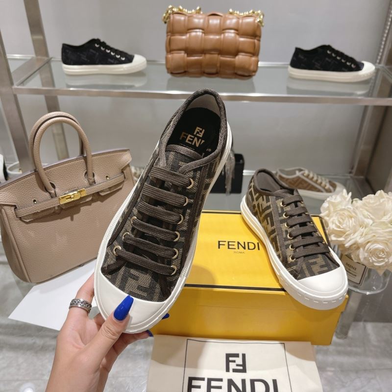 Fendi Low Shoes